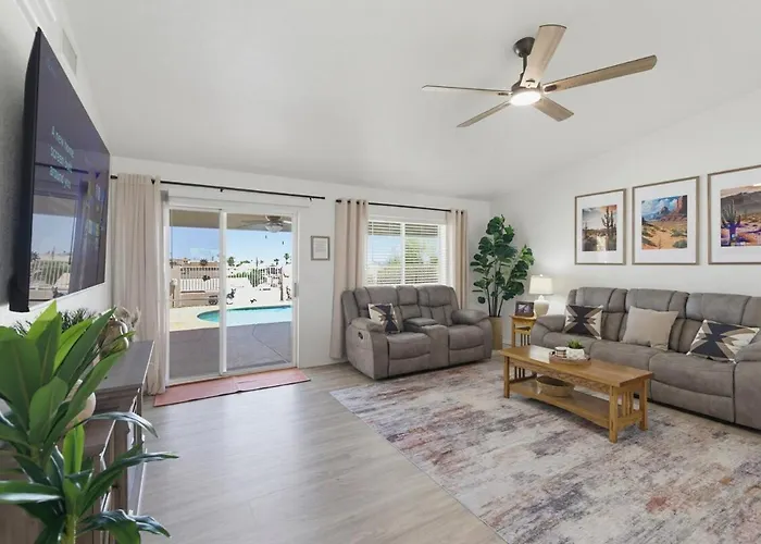 Desert Horizon Retreat Pool, & Desert Views *