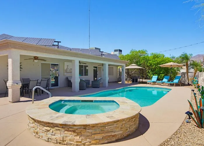 Desert Horizon Retreat Pool, & Desert Views Dom wakacyjny *
